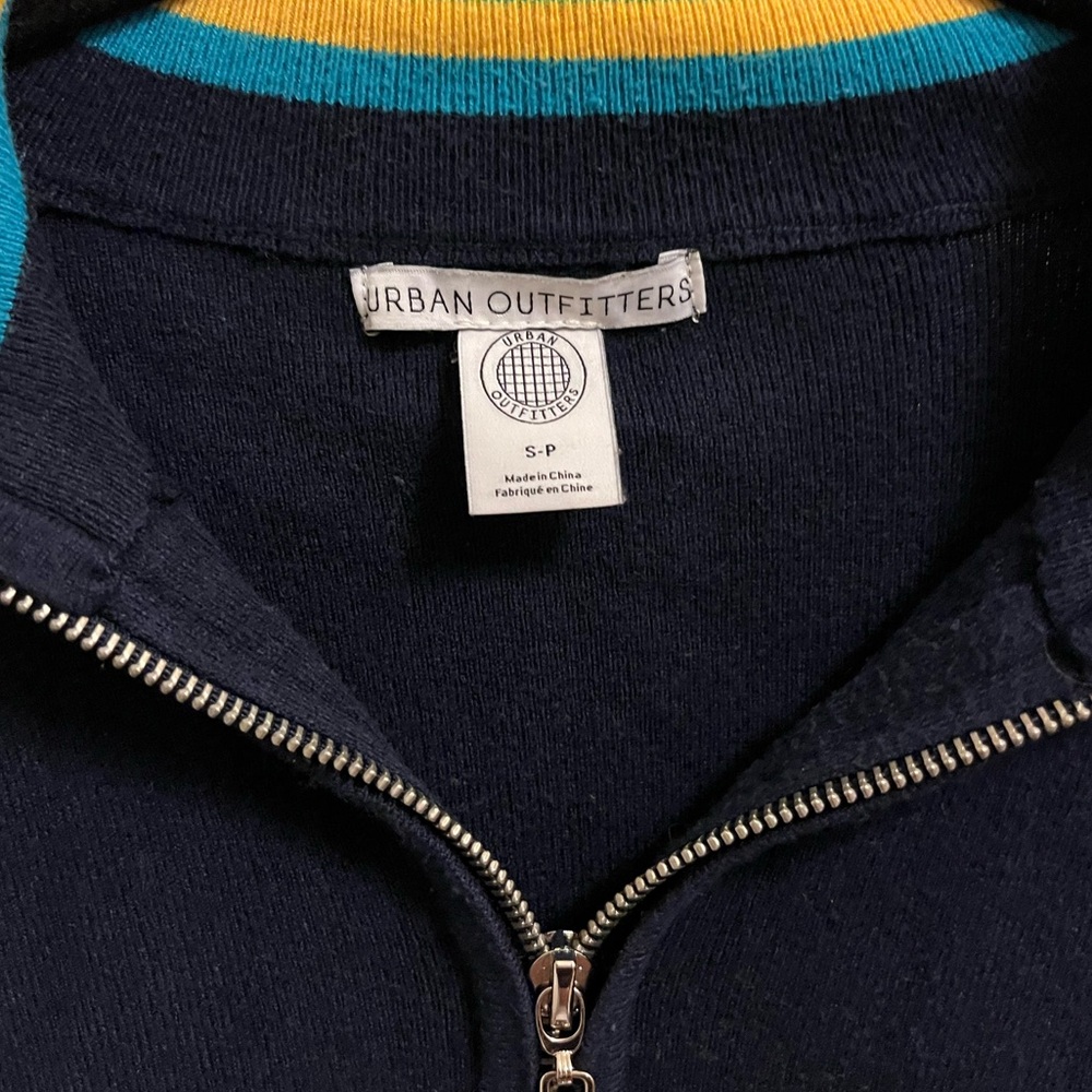 Sweater - Picture 2 of 2